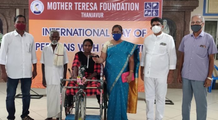 மதர் தெரசா பவுண்டேசன் சார்பில் மாற்றுத்திறனாளிகளுக்கு நலத்திட்ட உதவி
