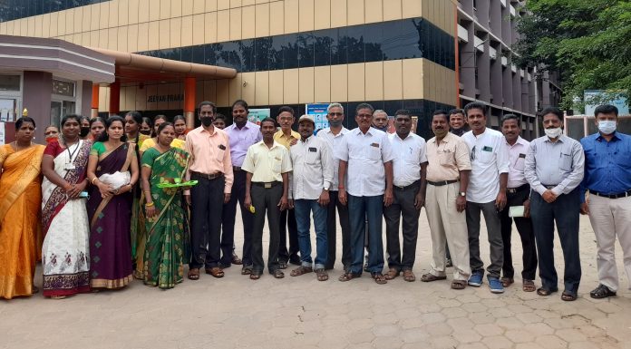 எல்ஐசி முகவர்களுக்கு ஓய்வூதியம் மருத்துவ காப்பீடு வழங்க வேண்டும் என்று எல்ஐசி முகவர்கள் கோரிக்கை