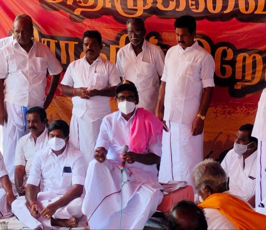 தஞ்சாவூர் மாவட்டத்தில் கிராமசபை கூட்டத்தில் முன்னாள் அமைச்சர் பழநிமாணிக்கம் பங்கேற்பு