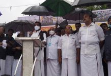 மத்திய அரசின் வேளாண் சட்டத்திற்கு எதிர்ப்பு தெரிவித்து திமுக கண்டன ஆர்பாட்டம்.