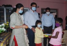 தஞ்சாவூரில் ஆதரவற்ற குழந்தைகளுடன் புத்தாண்டு கொண்டாடிய மாவட்ட ஆட்சியர்