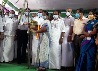 தஞ்சாவூர் மாவட்டத்தில் பொங்கல் பரிசு தொகுப்பு வழங்கும் பணி தொடக்கம்