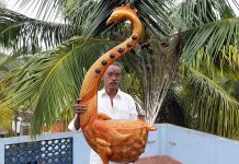 தஞ்சாவூரில் புதுமை,மன்னர்கள் காலத்தில் பயன்படுத்திய மயூரி யாழ் வடிவமைப்பு.