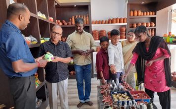 தஞ்சாவூரில் முதல் முறையாக சுடுமண் கைவினை பொருட்கள் கண்காட்சி