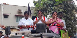 நலத்திட்டங்கள் தொடர இரட்டை இலை சின்னத்திற்கு வாக்களியுங்கள் அதிமுக வேட்பாளர் பிரச்சாரம்