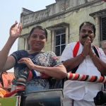 அதிமுக வேட்பாளர் வாக்கு சேகரித்து பிரமாண்ட பேரணி