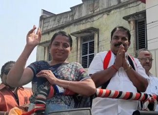 அதிமுக வேட்பாளர் வாக்கு சேகரித்து பிரமாண்ட பேரணி