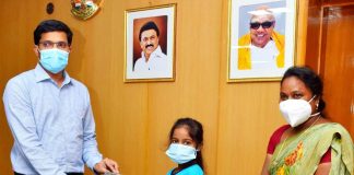 தந்தையின் நினைவு தின சேமிப்பு பணத்தை தானம் செய்த சிறுமி