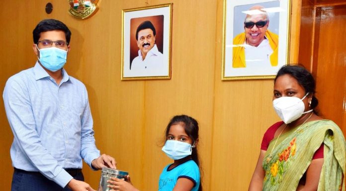 தந்தையின் நினைவு தின சேமிப்பு பணத்தை தானம் செய்த சிறுமி