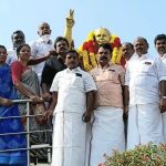 முன்னாள் முதல்வர் ஜெயலலிதா நினைவு நாள், அதிமுகவினர் மாலை அணிவித்து மரியாதை