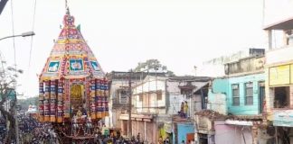 உலகப் புகழ் பெற்ற தஞ்சை பெரியகோவில் தேரோட்டம், ஏராளமானோர் சுவாமி தரிசனம்