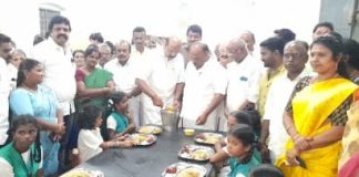 அமைச்சர் உதயநிதி ஸ்டாலினுக்கு சைகை மொழியில் பிறந்தநாள் வாழ்த்து கூறிய செவித்திறன் குறையுடைய பள்ளி மாணவர்கள்