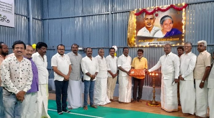 தஞ்சையில் சேலஞ்சர்ஸ் இறகுப்பந்து உள்விளையாட்டு அரங்கம் திறப்பு