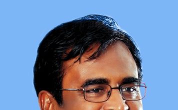முன்னாள் அமைச்சர் எஸ்.எஸ்.பழநி மாணிக்கத்திற்கு விருது