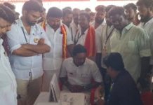 தஞ்சாவூரில் தமிழக முதலமைச்சர் விஜய் பிறந்தநாள் விழா, நலத்திட்ட உதவிகள், ரத்த தானம் வழங்கி தொண்டர்கள் உற்சாக கொண்டாட்டம்